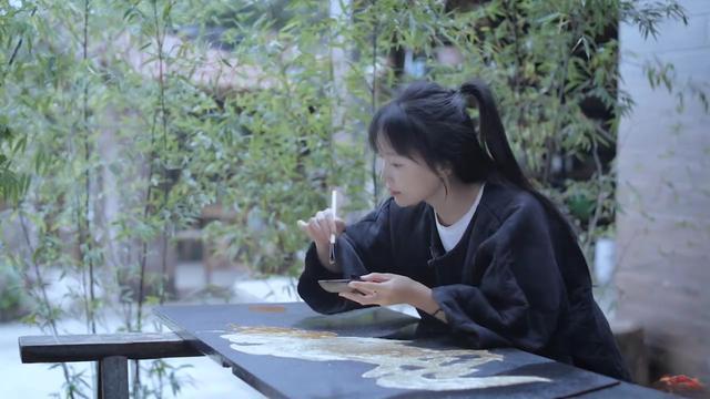 无法复制的她！李子柒归来｜面孔(图2)