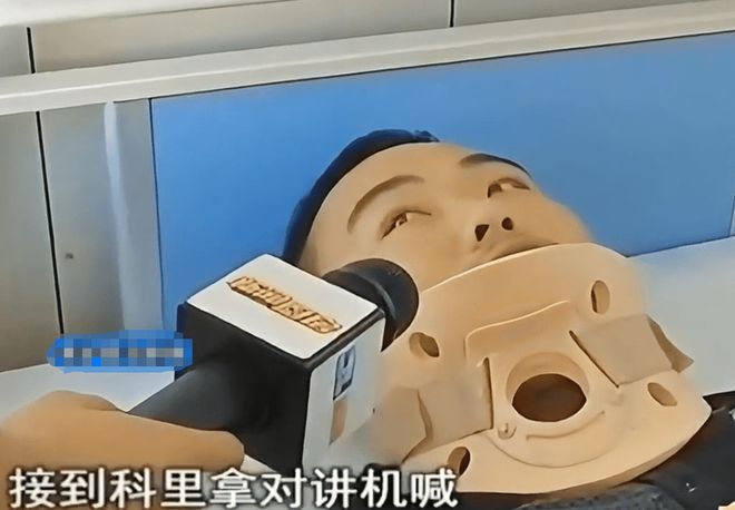 15年保安因接跳楼女而瘫痪女孩母亲：我女儿出事你负一辈子责(图3)