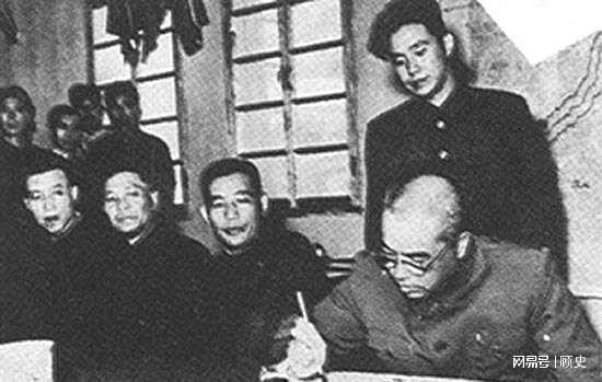 抗美援朝停战前1小时发生了什么？开炮开炮(图15)