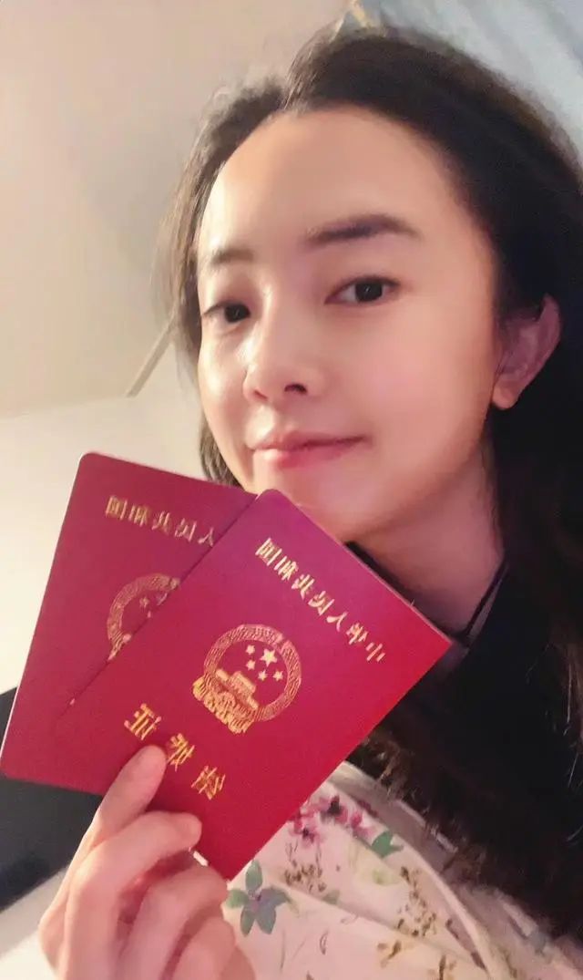 恭喜现役韩乒一姐官宣嫁前中国国乒冠军并暗示已经怀有身孕(图2)