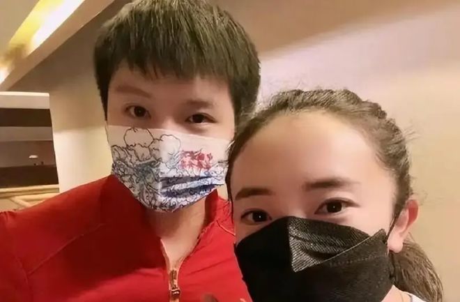 恭喜现役韩乒一姐官宣嫁前中国国乒冠军并暗示已经怀有身孕(图5)