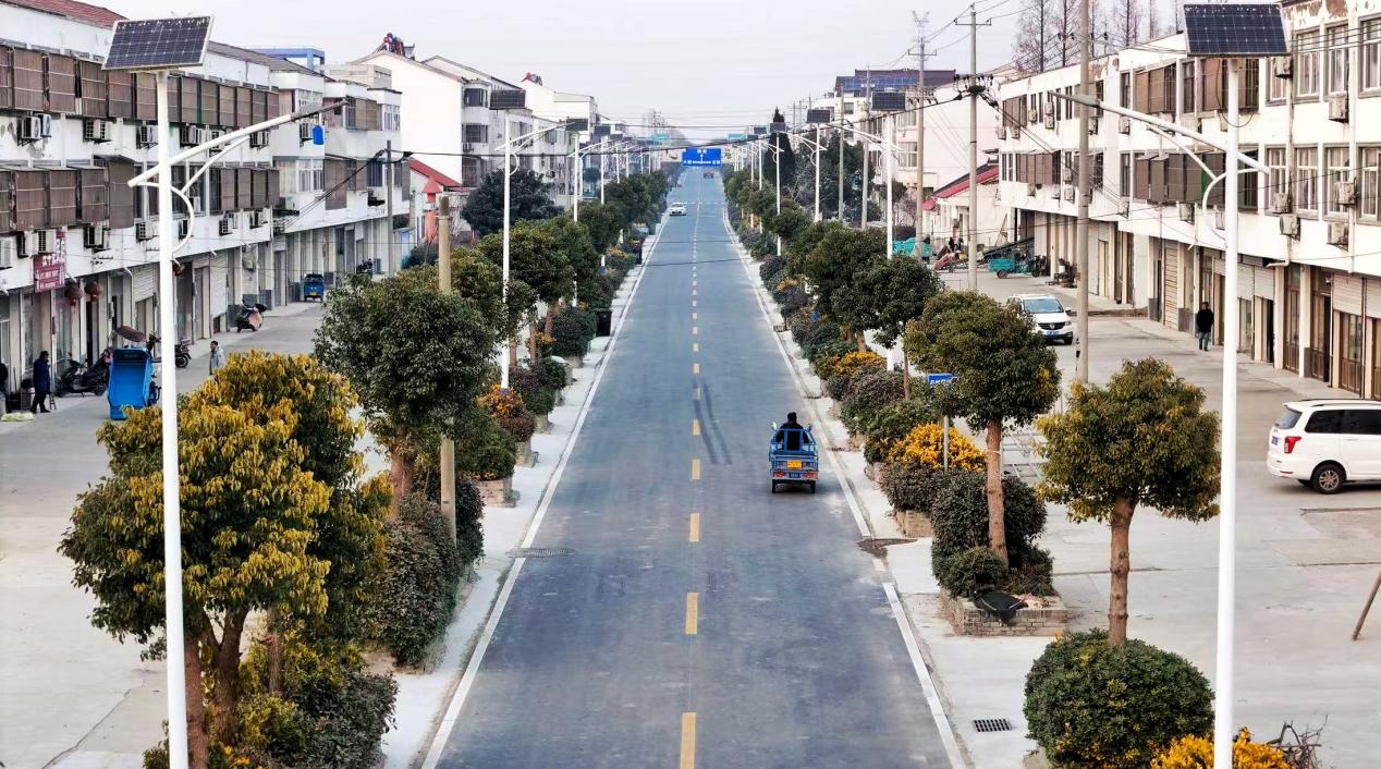 新春走基层丨这条路通到百姓心坎里(图3)