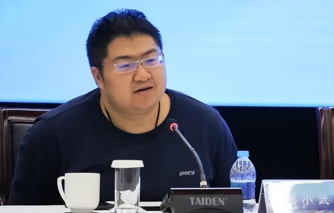 江西小伙上大学时吹牛：要拿千万年薪如今创业半年赚了20亿(图3)
