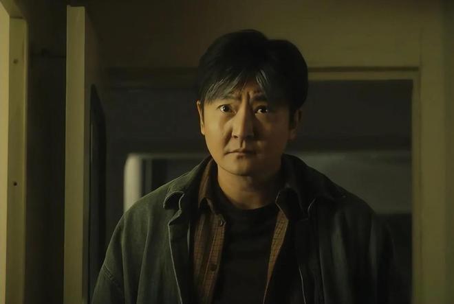 郭京飞捅了贼窝了《漂白》之后又演警察我打赌《黄雀》定会爆(图1)
