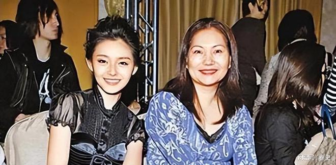 吃人不吐骨头渣！S妈十字发声却“底裤被扒”大S真是把她宠坏了(图11)