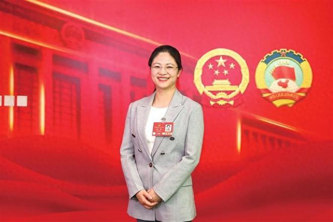 两会之后为何全网都在质疑全国人大代表赵昭回乡养牛创业？(图19)