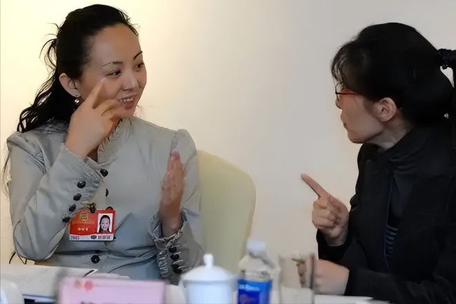 “消失”已久的聋哑女孩邰丽华结婚生子后却走上了另一条大道(图9)