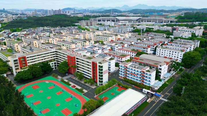 深圳宝山技工学校蝉联“优秀”称号领跑深圳民办职教(图6)