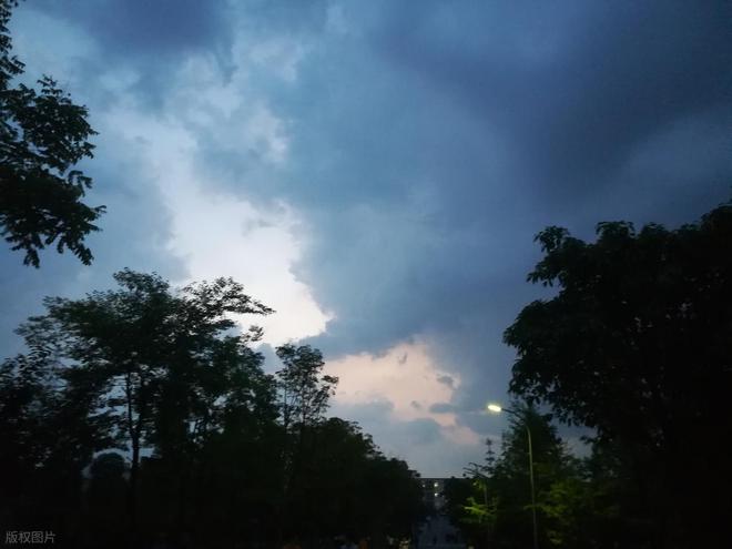 今日夏至老话“夏至有三怕”是指哪三怕看俗语是怎么说的？(图1)