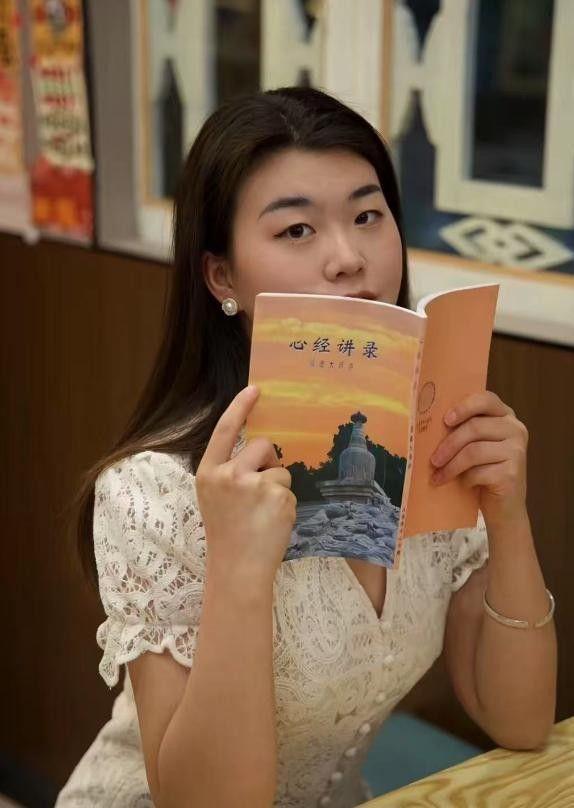 痛心！云南美女赛赛去世年仅23岁结婚仅2个月生前不慎跌倒(图7)