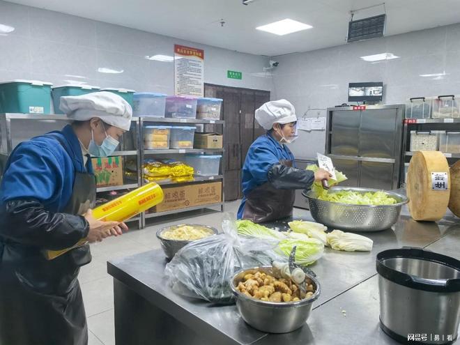 通川区养老服务升级探访:从社会福利院到医养结合的新篇章(图3)