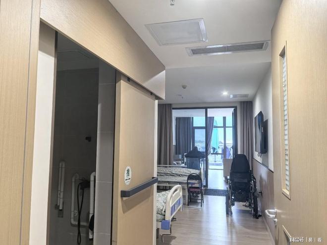 通川区养老服务升级探访:从社会福利院到医养结合的新篇章(图4)