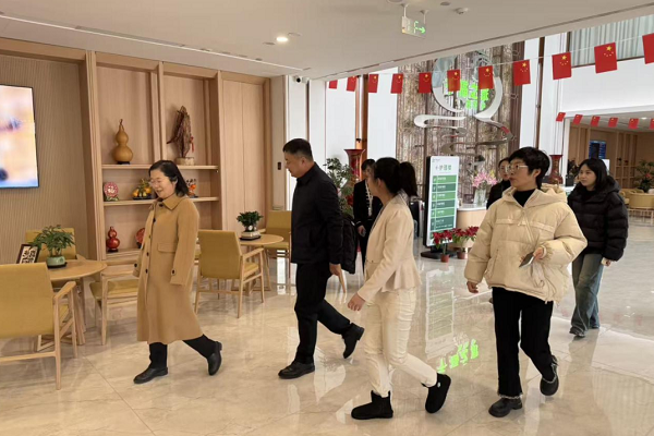 优化营商环境(图1)